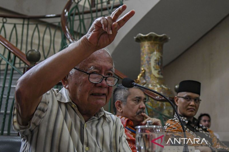 Mengenal Sosok Hasjim Djalal Diplomat Penyusunan Konvensi Hukum Laut Dunia