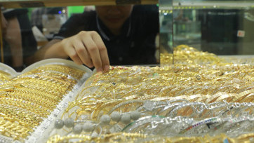 Emas Perhiasan Jadi Penyumbang Inflasi Terbesar Tahun 2025 di Indonesia