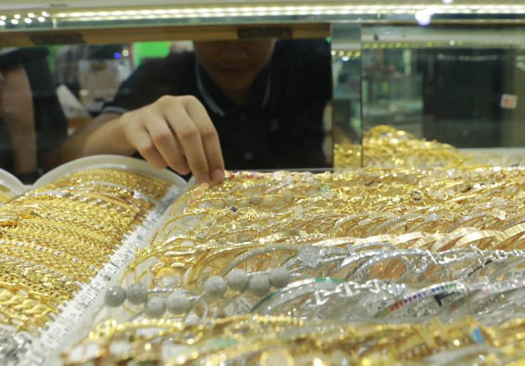 Emas Perhiasan Jadi Penyumbang Inflasi Terbesar Tahun 2025 di Indonesia