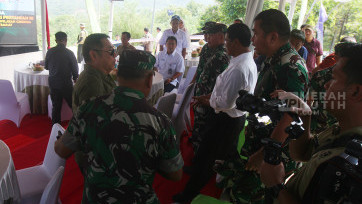 Founder Yayasan JHL Merah Putih Bersama KSAD Maruli Resmikan SMK Pertanian di Sukabumi