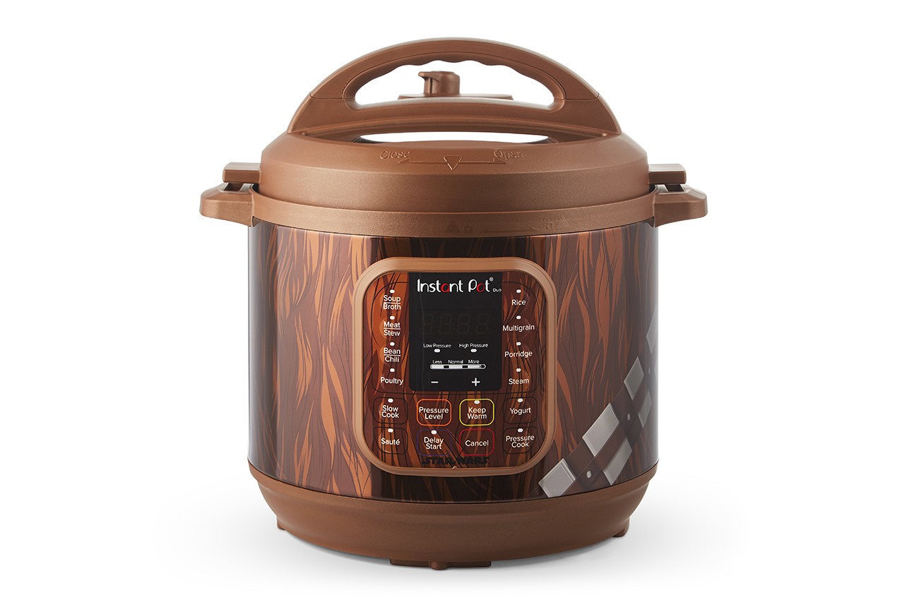 Menanak Nasi dengan Rice Cooker Unik Edisi Khusus Star Wars