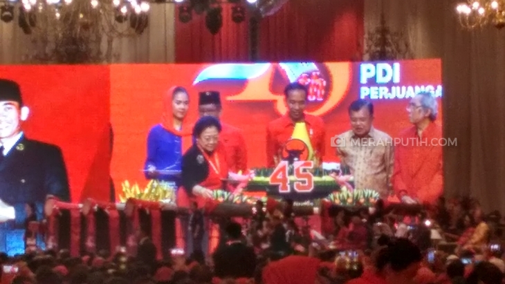 Megawati Sebut Penyebar Foto Vulgar Anas Pengecut
