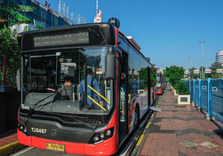 Transjakarta Evaluasi Implementasi Booking Royaltrans