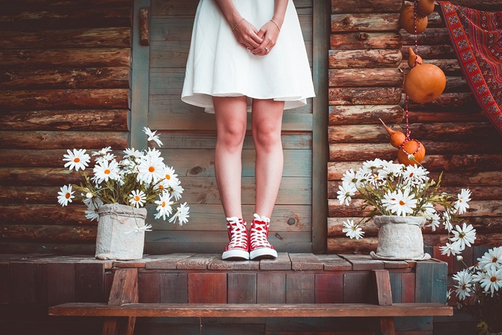 Sepatu Converse. (Foto: Pixabay/vutrongtien)