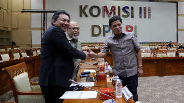 RDPU Komisi III DPR dengan Patrialis Akbar dan Ahli Bahas Putusan MK soal Pemilu