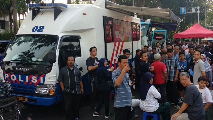 Mobil SIM Keliling. (Antaranews)
