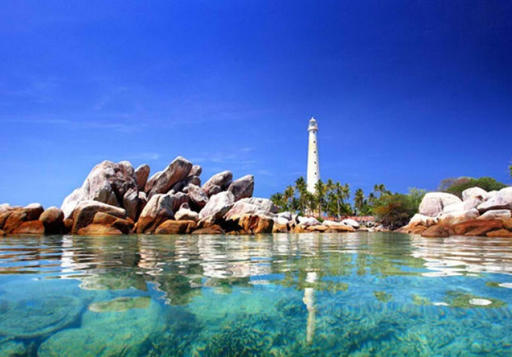 Berencana Liburan ke Bangka Belitung? Nih 4 Spot Snorkeling Terbaik