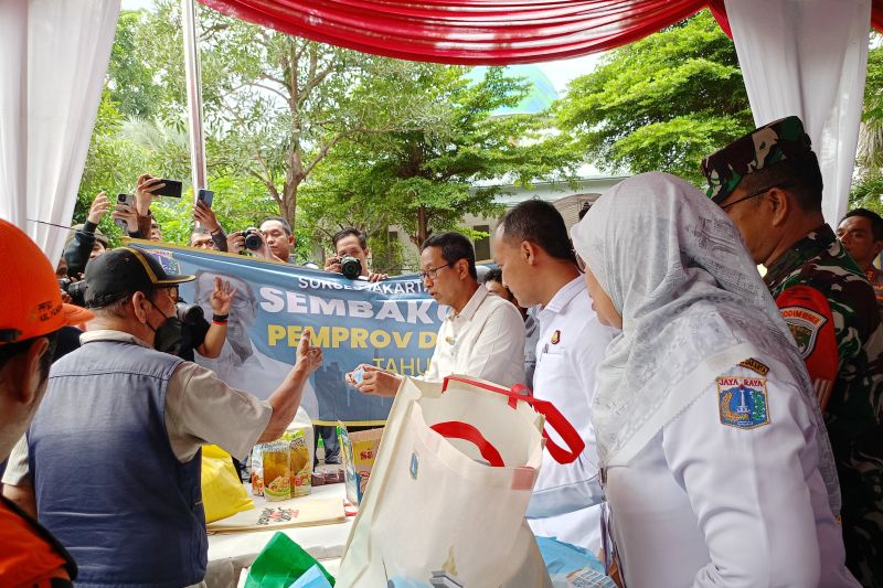 Pemprov DKI Gelar Sembako Murah, Ada Beras 5 Kg
