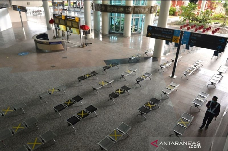 Suasana area Terminal Internasional Bandara Internasional I Gusti Ngurah Rai, Bali, Selasa (5/10/2021). ANTARA/Naufal Fikri Yusuf