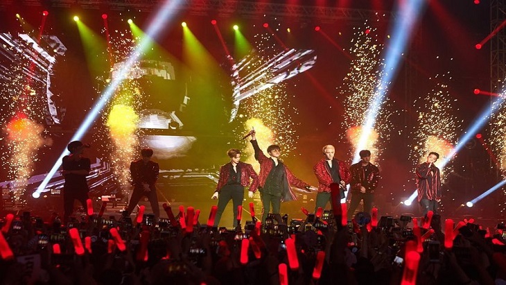 Imigrasi Tangkap Promotor Asal Korsel Terduga Penipuan Konser K-Pop