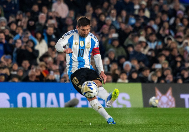 Prediksi Argentina Vs Aljazair: Ribuan Simulasi Superkomputer Messi Dkk Menang Telak