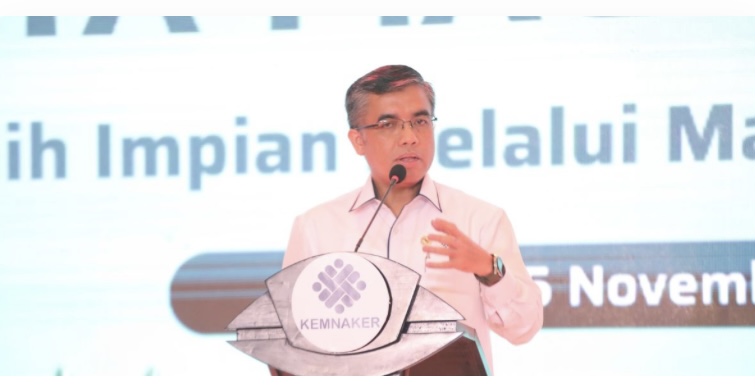 Perusahaan yang Pekerjakan Karyawan di Libur Natal dan Tahun Baru 2025 Wajib Berikan Upah Lembur
