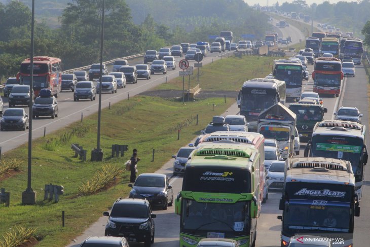 Jika Terjadi Kemacetan, One Way Tol Kalikangkung Arah Jakarta Bakal Dipercepat