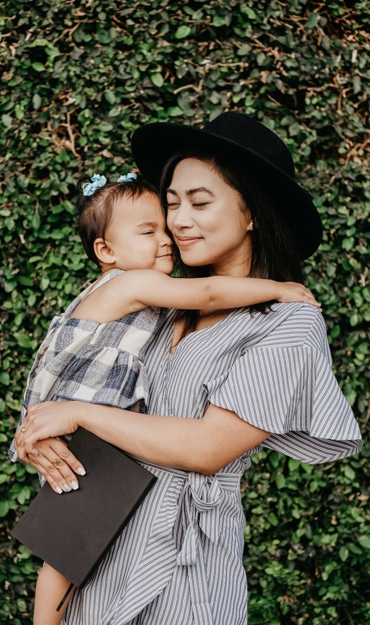 Tips Menjadi Ibu ala Merry Riana