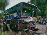 Kecelakaan Bus Vs 2 Minibus di Sragen, 1 Orang Tewas dan 10 Luka