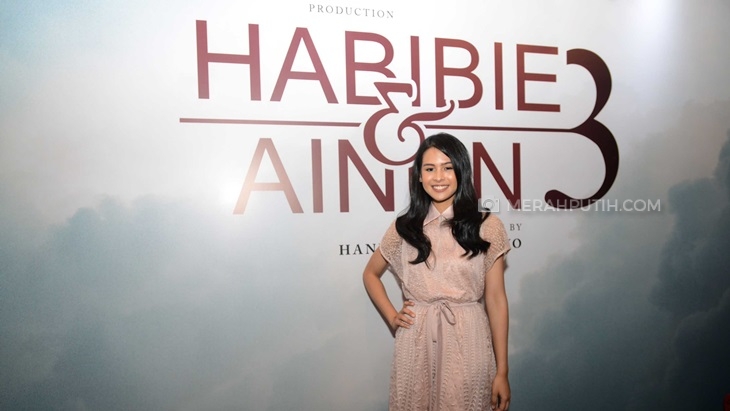 Dari Menguruskan Badan Hingga Berdiskusi dengan BJ Habibie, Cara Maudy Ayunda Mendalami Karater Ainun