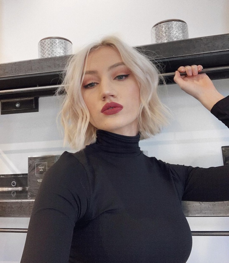 Model Rambut Pendek Buat Si Pipi Chubby