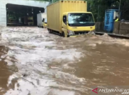Warga Tiga Wilayah Jakarta Diminta Waspada, Empat Jam ke Depan Air Sampai di Pintu Air Pulogadung
