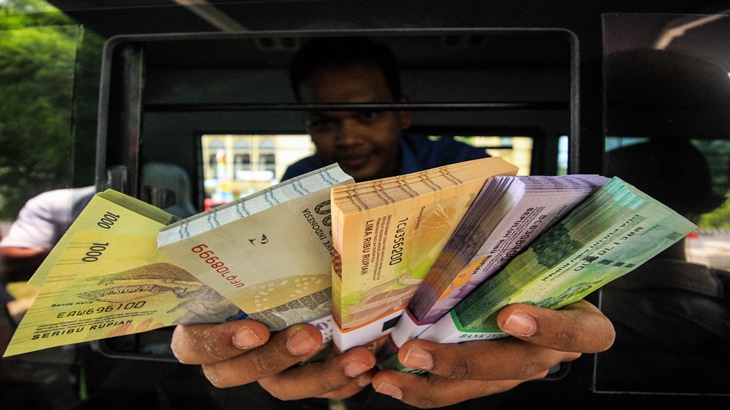 tukar uang baru