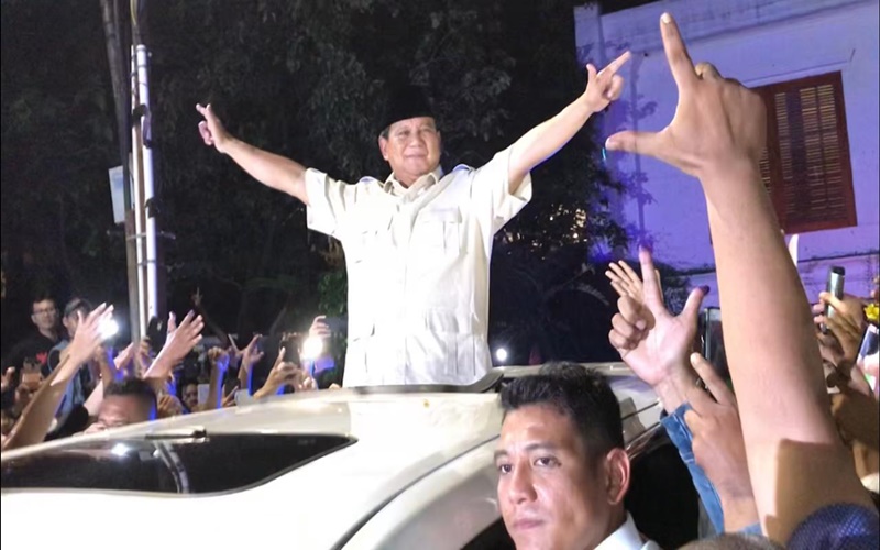 Capres Prabowo Subianto bersama para pendukungnya