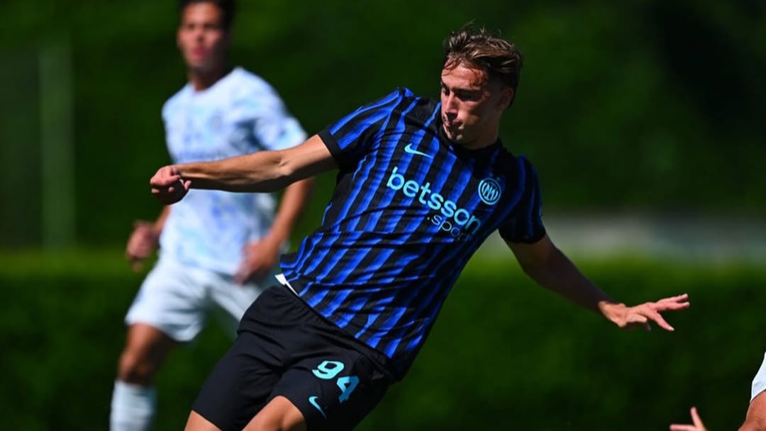 Inter Milan belum mau jual Pio Esposito