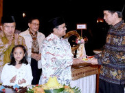 Presiden Jokowi Telepon BJ Habibie, Apa Permintaan Habibie kepada Presiden?