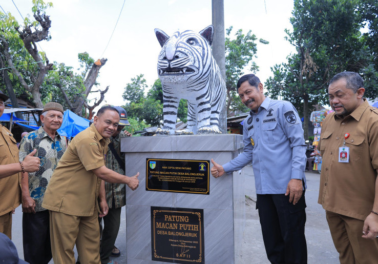Sempat Dihujat dan Viral, Patung Macan Putih Kediri dapat Hak Paten