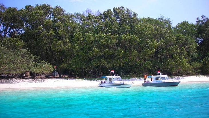 Pulau Peucang (Sumber: Instagram/opiarch)