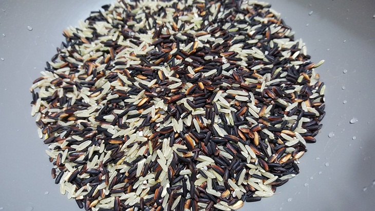 Ketan hitam mengandung antioksidan tinggi. (Foto: Pixabay/pasrasaa)