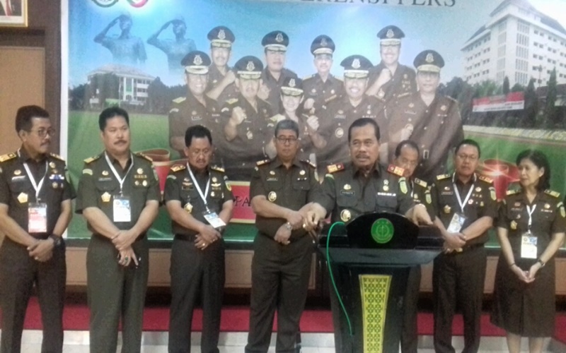 Jaksa Agung HM Prasetyo bersama para jaksa agung muda