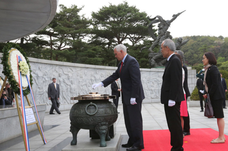 Mike Pence: AS Tidak Akan Lagi Bersabar terhadap Korea Utara