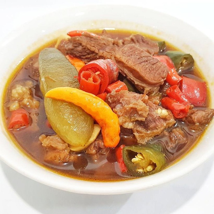 Asem-asem daging sapi. (Foto: instagram.com/ny.rempong)