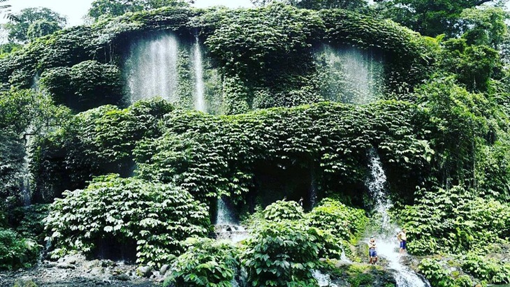 Air Terjun Benang Kelambu nan Eksotis, Surga Kecil di Kaki Gunung Rinjani