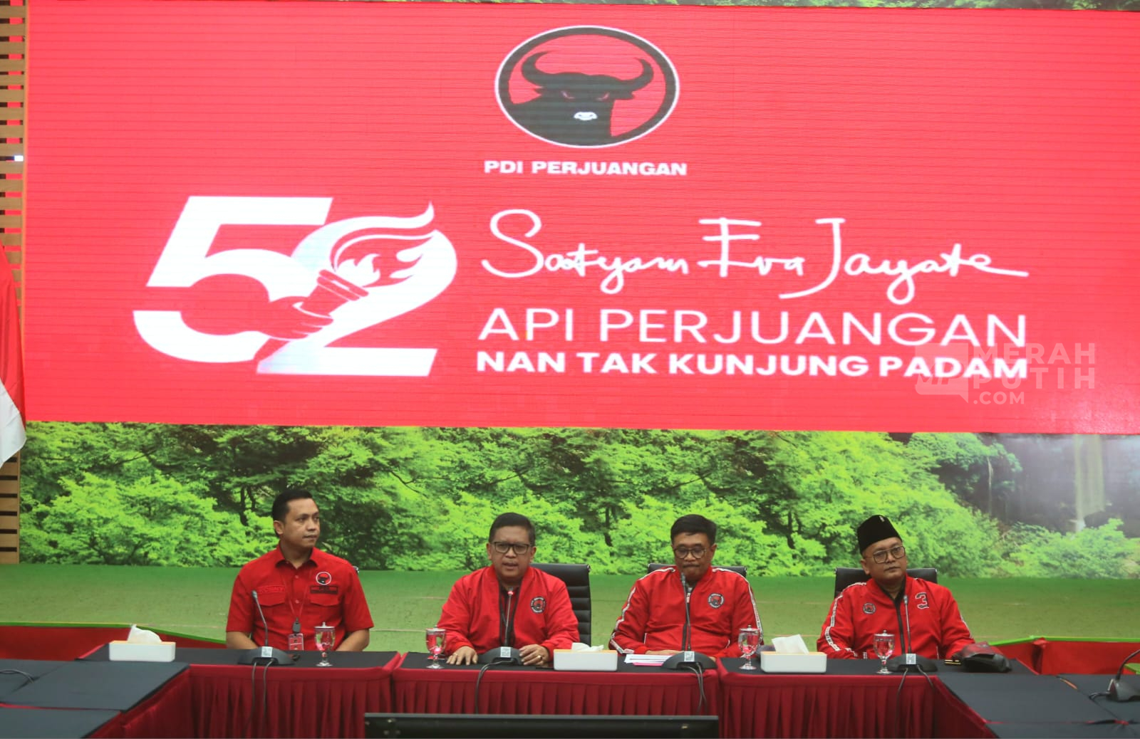 Konferensi Pers Jelang HUT PDI Perjuangan ke-52 di Jakarta