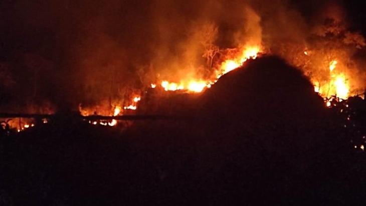 Kebakaran di Gunung Jayanti Palabuhanratu Semakin Meluas