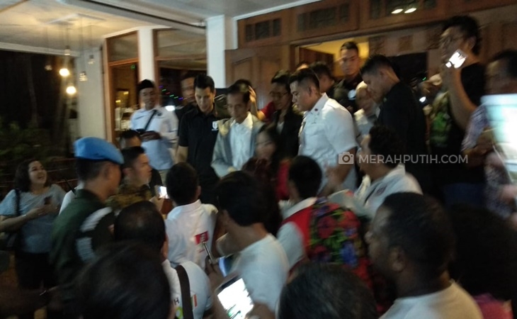 Presiden Jokowi Dipastikan Tak Nonton Konser Guns N' Roses