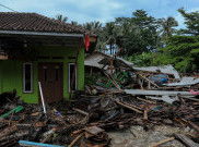 Kerusakan Pemukiman Pasca Tsunami Selat Sunda Di Sepanjang Pesisir Pantai Tanjung Lesung Hingga Sumur