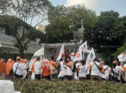Diantar Ribuan Orang Daftar ke KPU, Anies Didoakan jadi Presiden