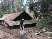 [HOAKS atau FAKTA]: Anak Buah Anies Piknik di Sekitar Semeru