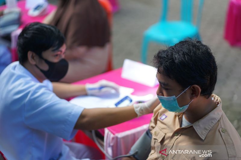[HOAKS atau FAKTA] Pemerintah Paksa Warga Divaksin Booster