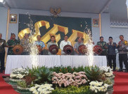 Gibran Ikut Tukar Uang Baru Bank Indonesia, Pecahan Rp 20 Ribu Buat Open House