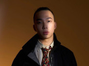Bennett A.K. Kritisi Cloutivisme lewat Lagu 'Too Slow'