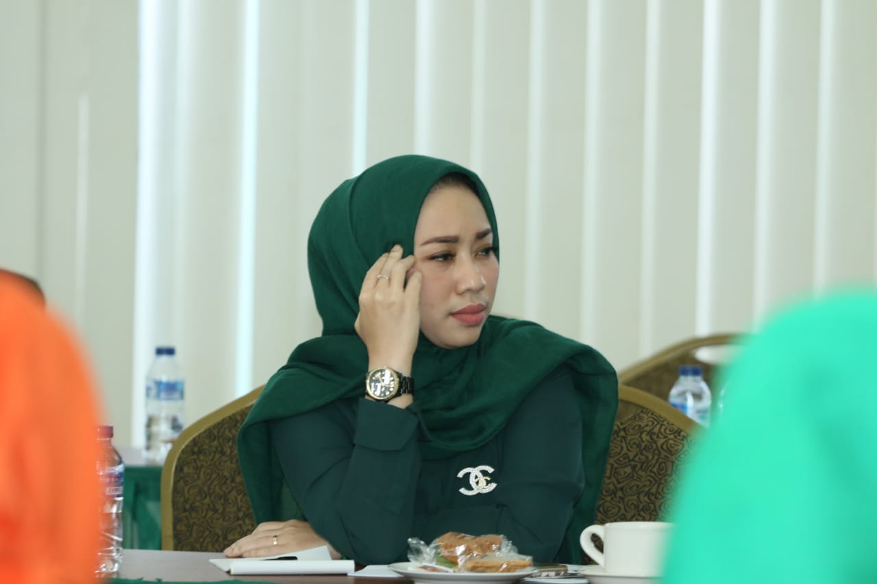 Ratna Juwita Sari