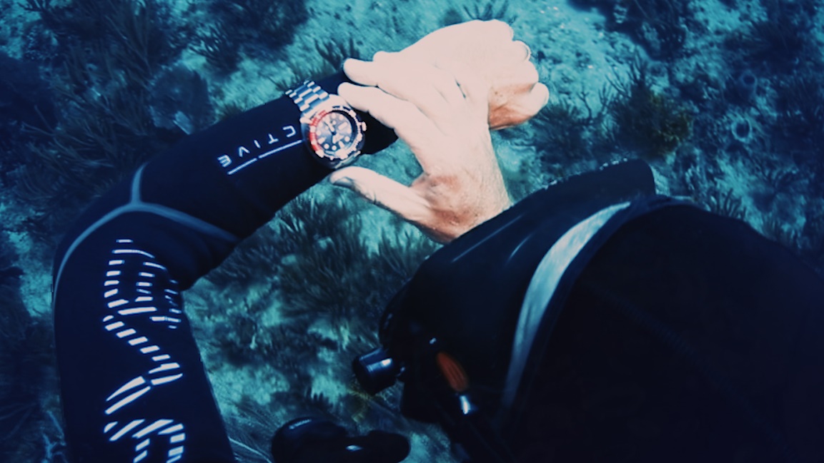Pilihan Jam Tangan Kece untuk Kamu yang Hobi Menyelam