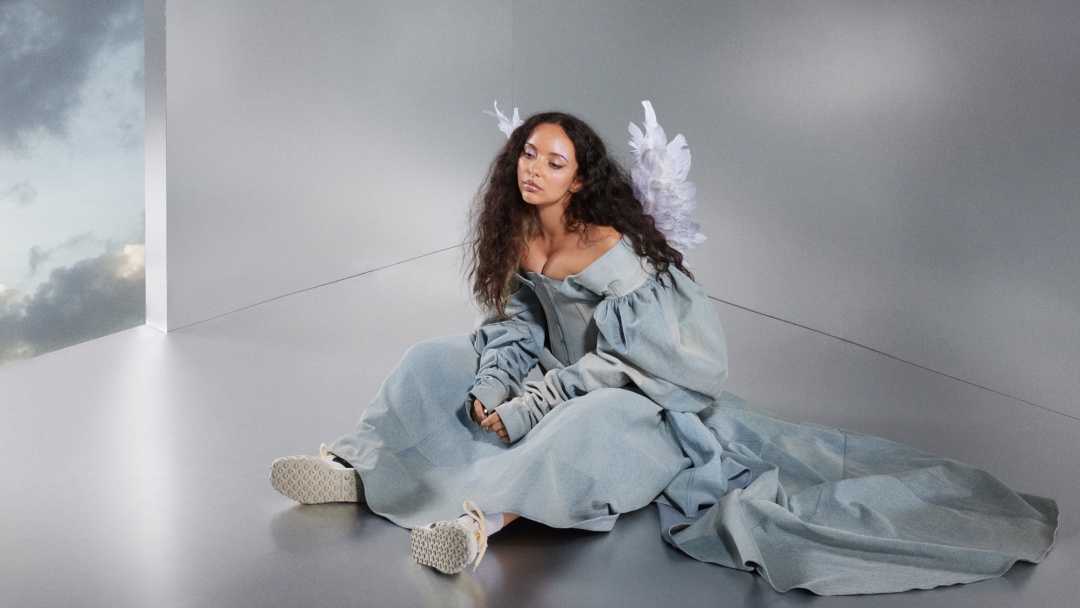 JADE Lepas Debut Solo Lewat Single 'Angel of My Dreams'