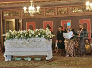 Purbaya Kukuhkan Diri sebagai Paku Buwono XIV di Hadapan Jenazah PB XIII