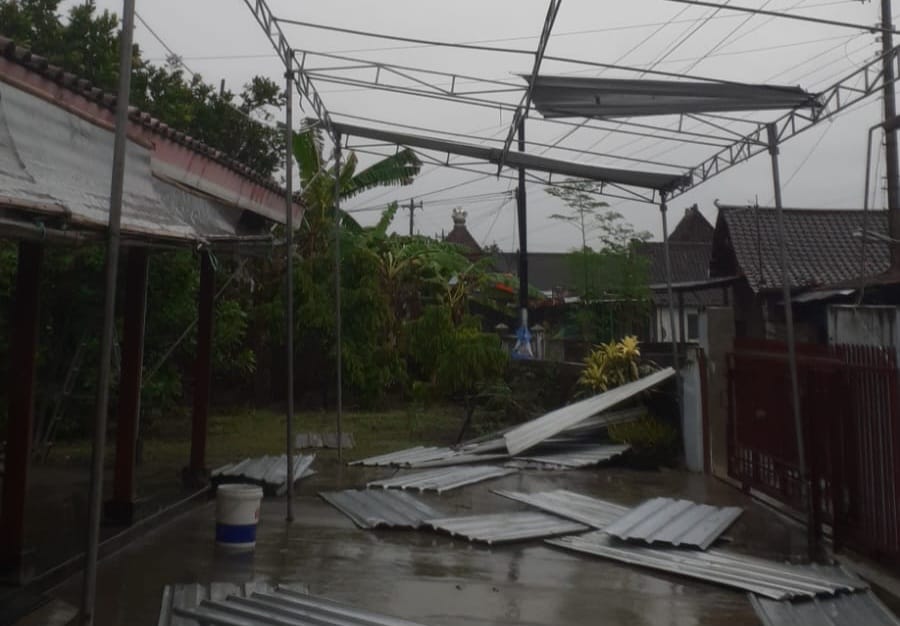 Puting Beliung Terjang Klaten, Puluhan Rumah di 7 Desa Alami Kerusakan Ringan