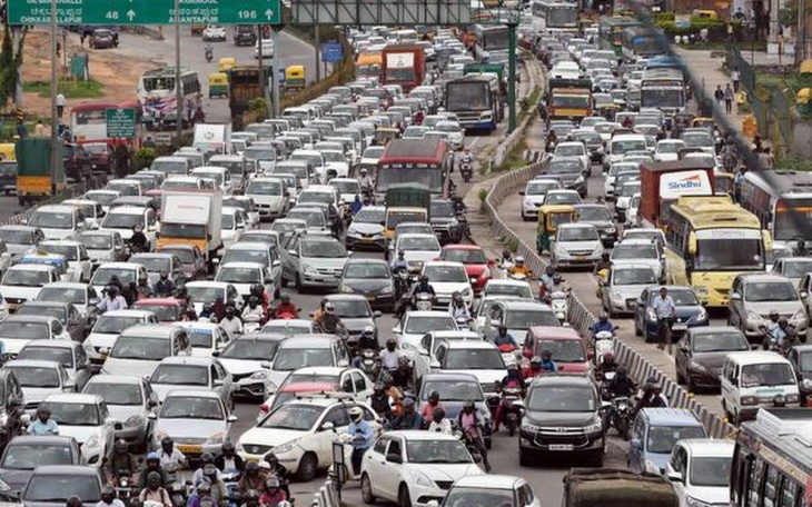 Macet bisa membuat mood seseorang menjadi jelek. (Foto: The Hindu)