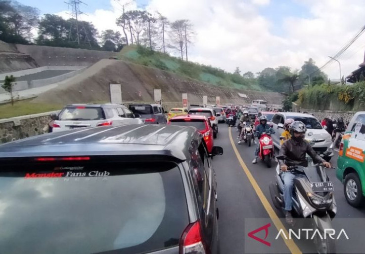 Jelang Libur Nataru, Polisi Wacanakan Pasang Kamera Penghitung Kendaraan di Puncak Bogor