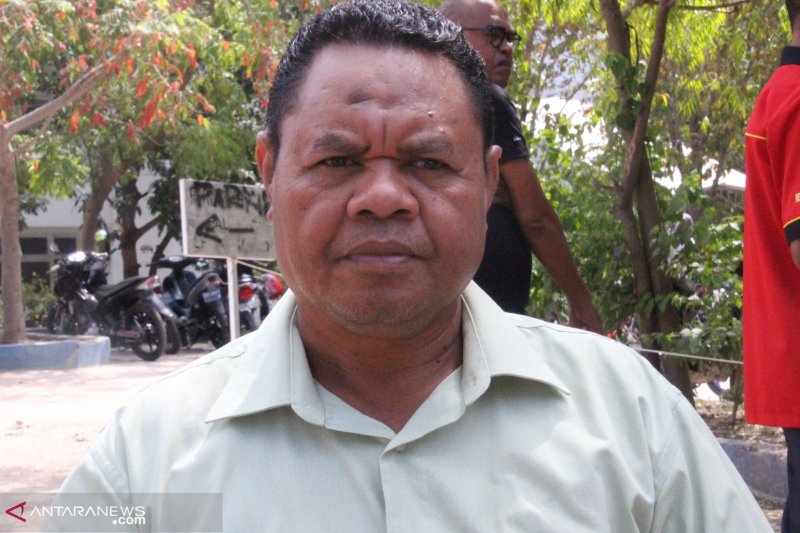 Dr. Ahmad Atang, Msi. (ANTARA FOTO/Bernadus Tokan)	